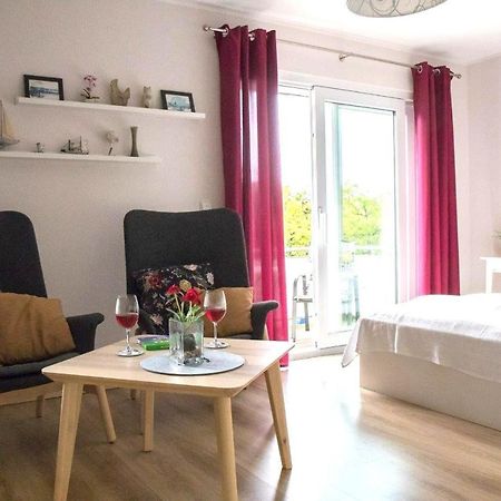 Studio 11 Im Haus Stranddistel, Modernes Studio Im 1 Og Fur 2 Personen In Zingst Exterior photo